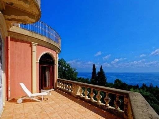 House in Menton, Provence-Alpes-Côte d'Azur, France 2 - 15768472