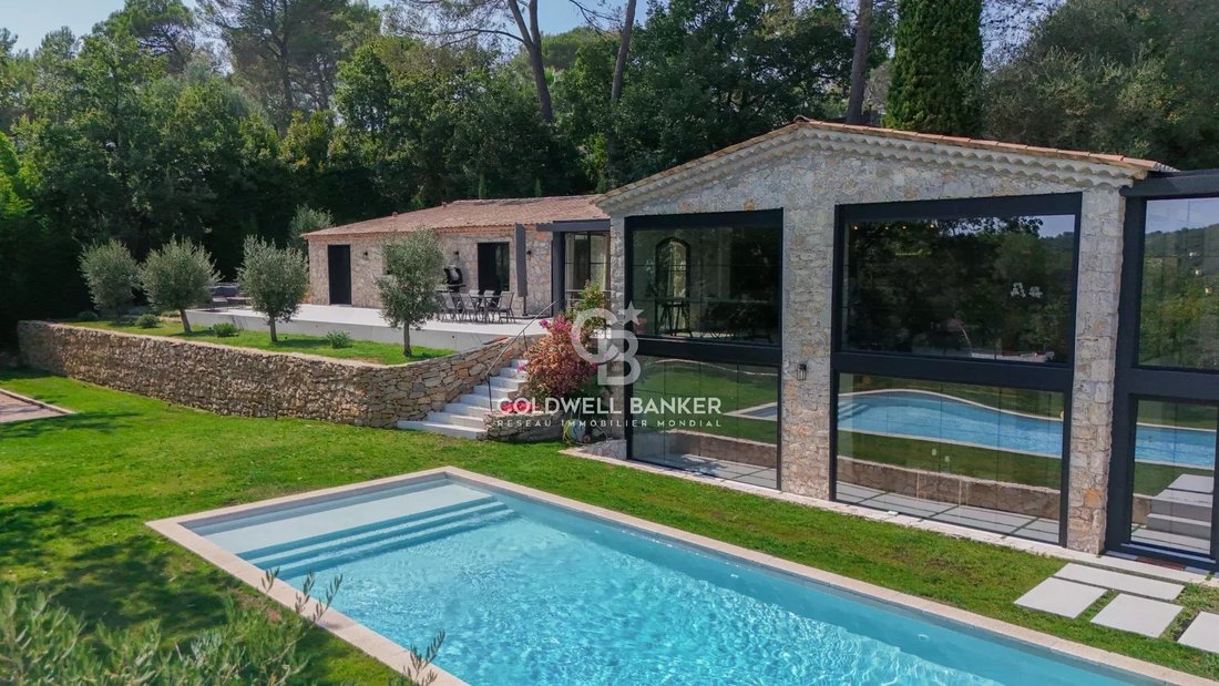 Villa in Valbonne, Provence-Alpes-Côte d'Azur, France 2 - 18610845