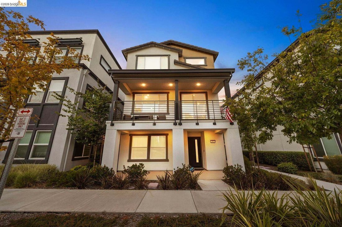 House in Alameda, California, United States 1 - 18612076
