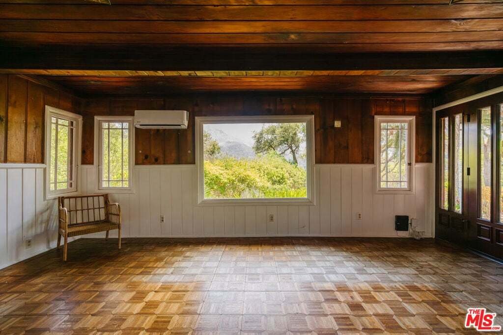 House in Topanga, California, United States 3 - 18611846