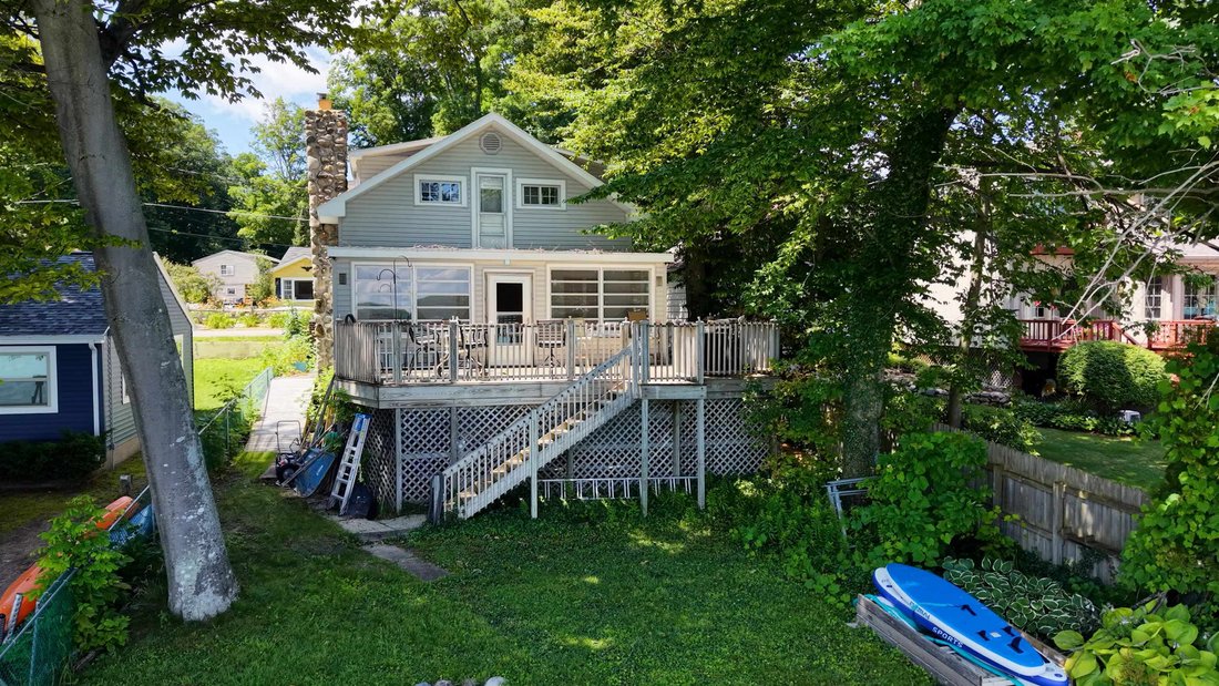 House in Elk Rapids, Michigan, United States 1 - 18612113