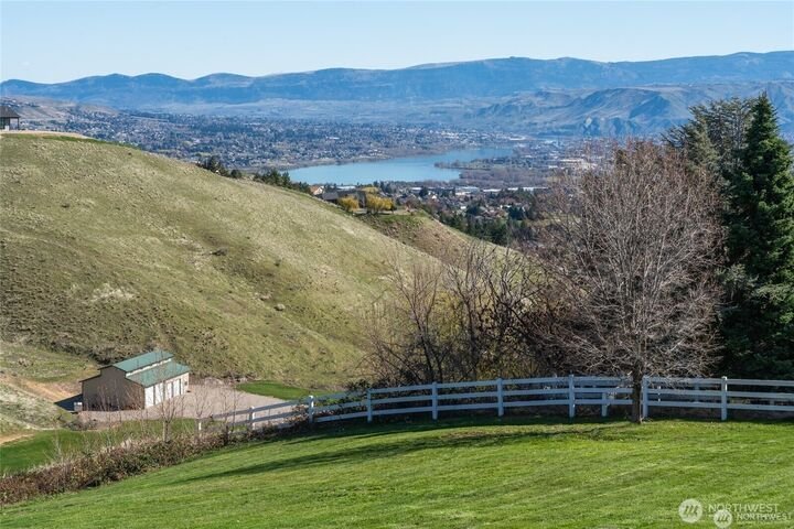 House in Wenatchee, Washington, United States 5 - 18614774