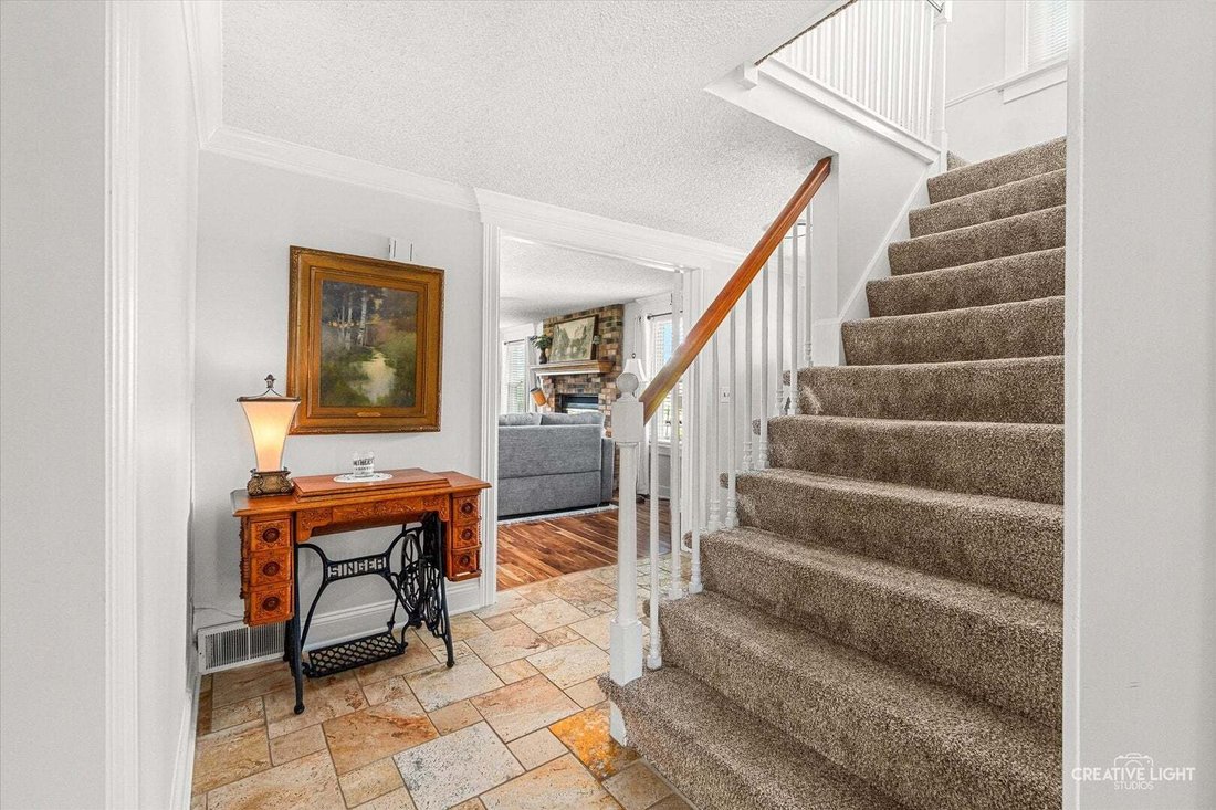 House in Aurora, Illinois, United States 5 - 18609579