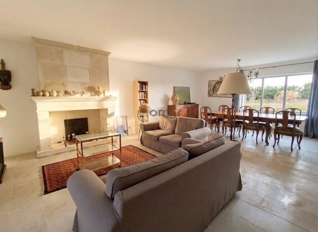 Country House in Saint-Rémy-de-Provence, Provence-Alpes-Côte d'Azur, France 5 - 18614831