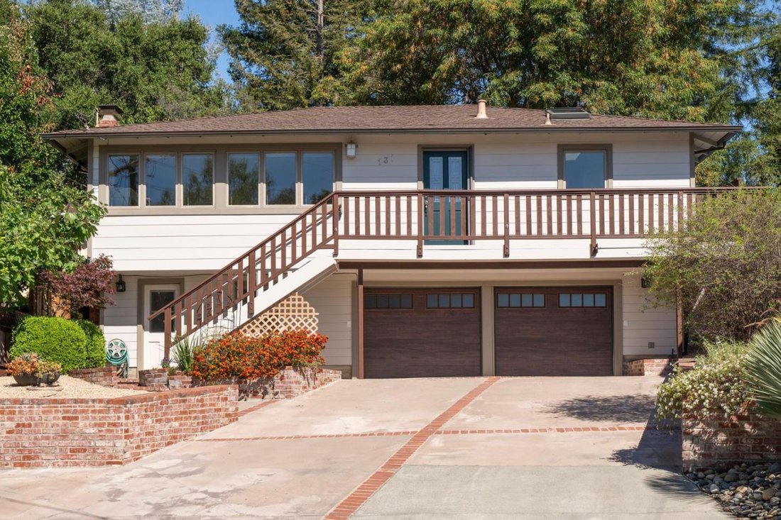 House in San Carlos, California, United States 1 - 18610030