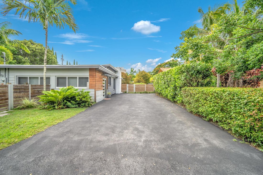 House in Miami, Florida, United States 3 - 18576298