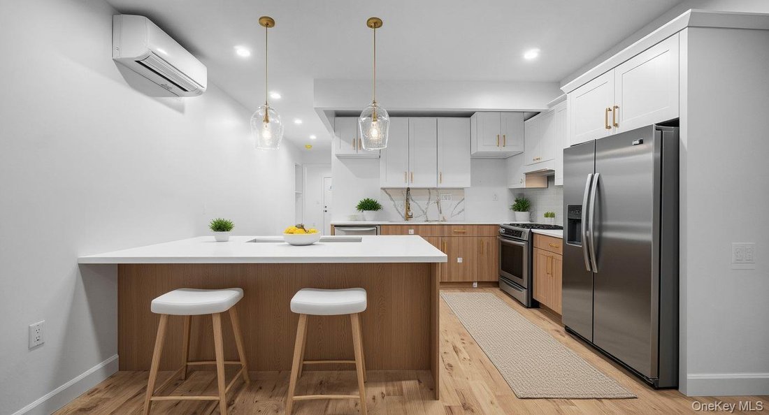 House in New York, New York, United States 3 - 18609300