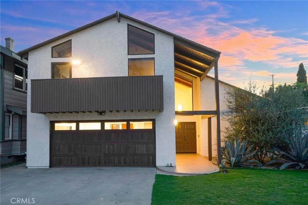 House in Signal Hill, California, United States 2 - 18612943