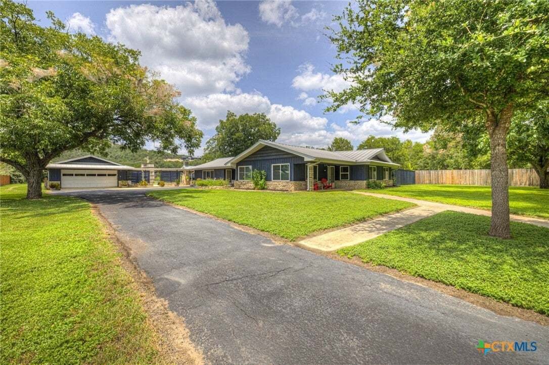House in Canyon Lake, Texas, United States 3 - 18609248
