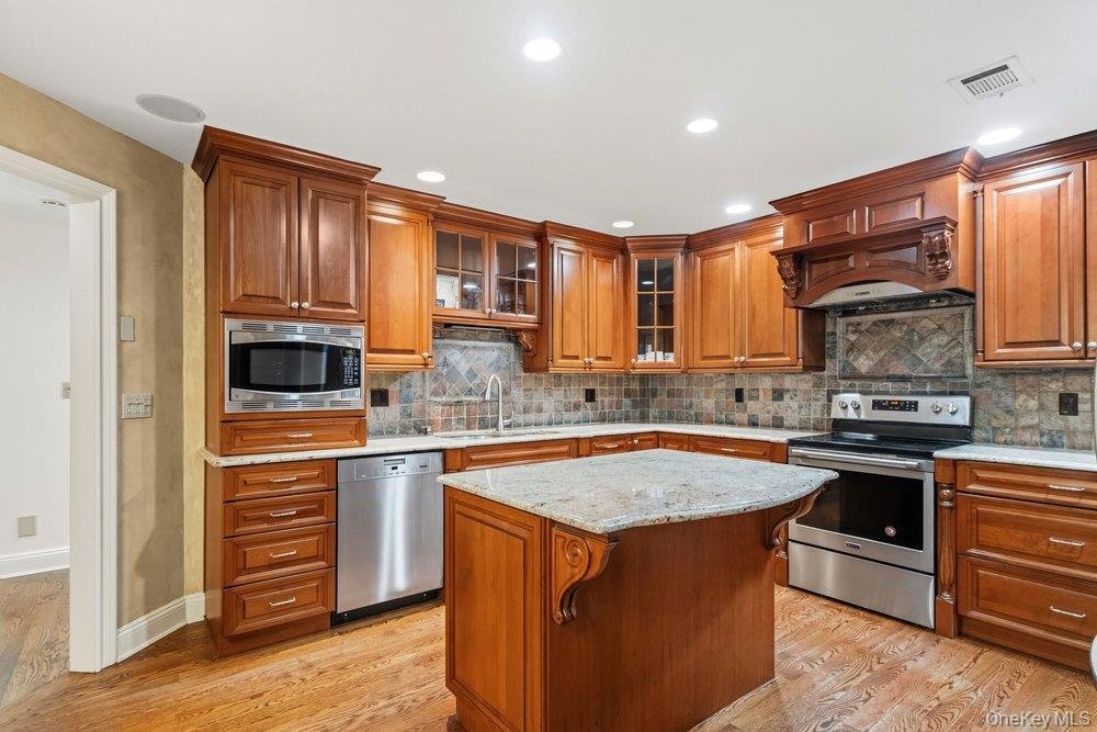 Condo in Jericho, New York, United States 4 - 18613164
