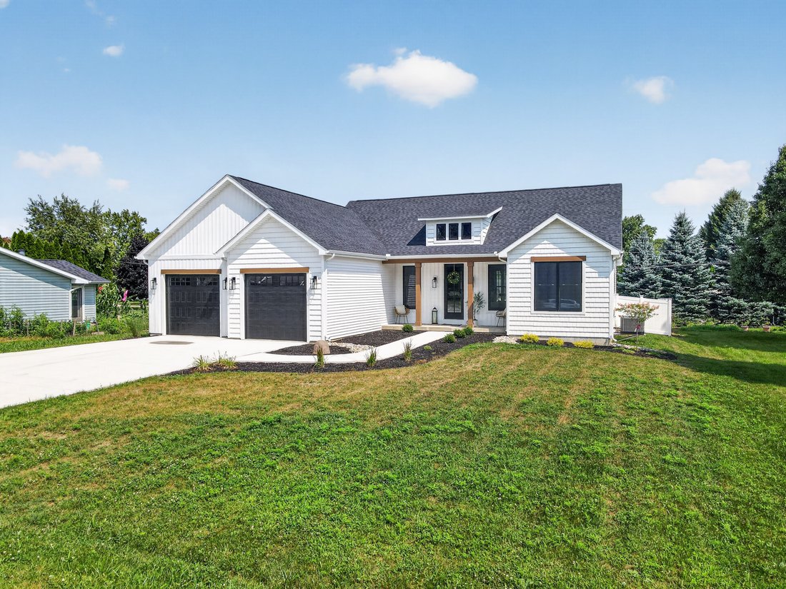 House in Cromwell, Indiana, United States 1 - 18611383