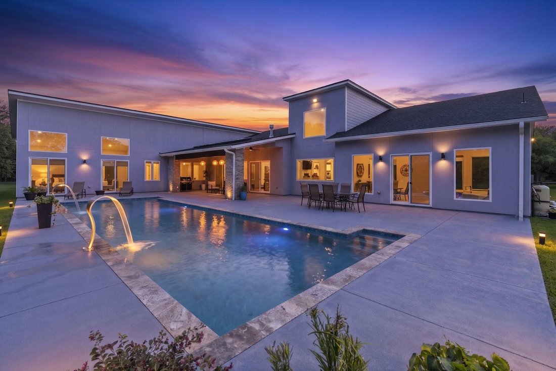 House in Manvel, Texas, United States 2 - 18355401