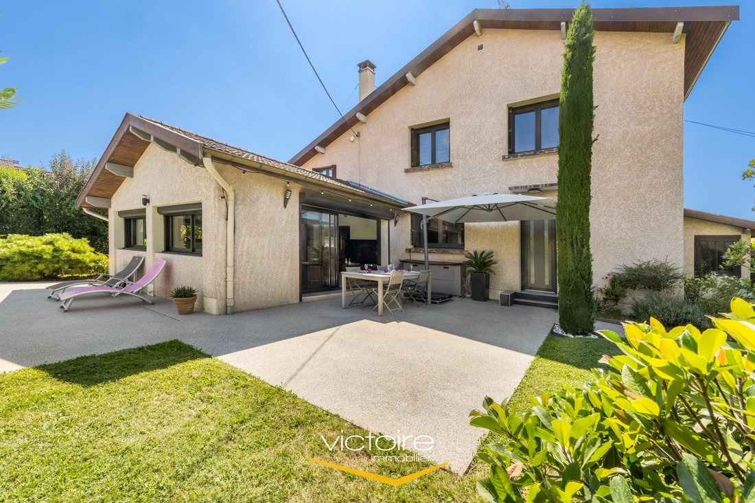 House in Genas, Auvergne-Rhône-Alpes, France 2 - 18615588