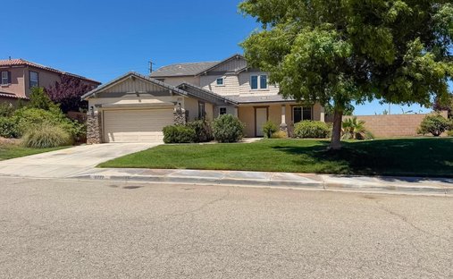 House in Palmdale, California, United States 1