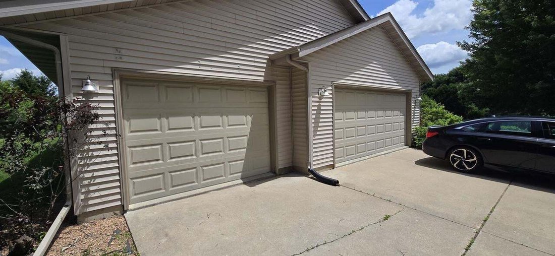 House in Fitchburg, Wisconsin, United States 2 - 18609090