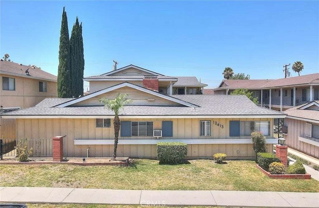 Whittier, California, United States 1 - 18469413