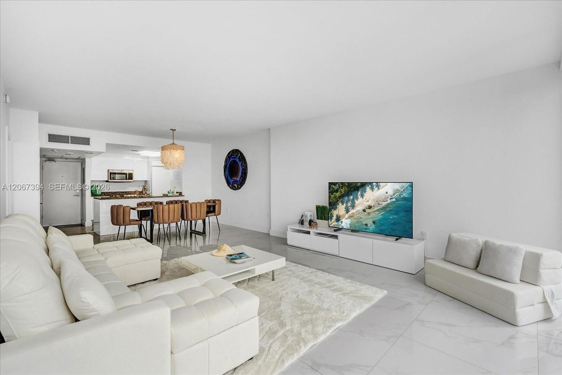 Condo in Bal Harbour, Florida, United States 4 - 18613443