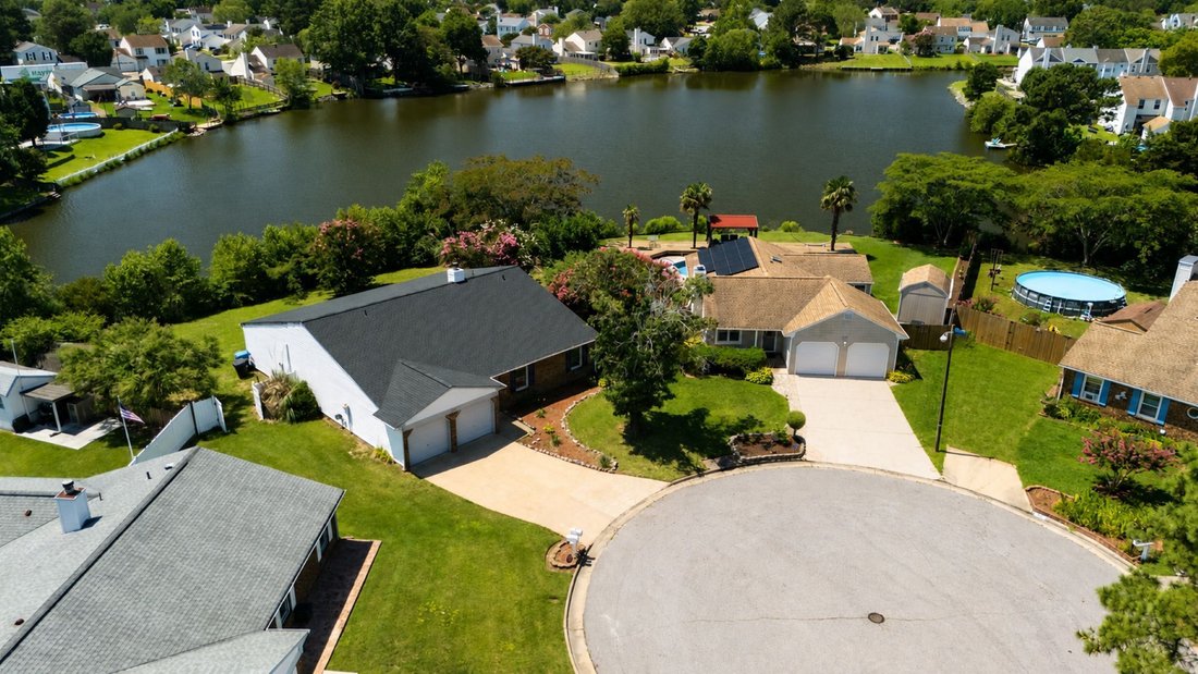 Virginia Beach, Virginia, United States 1 - 18611374