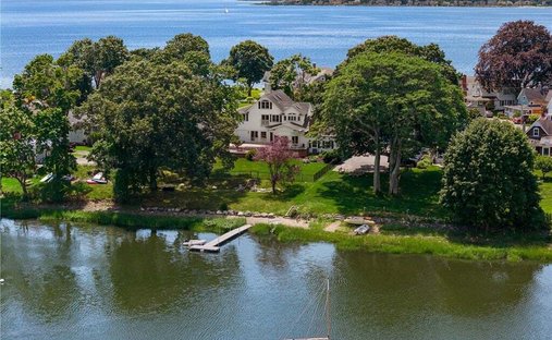 Maison à Warwick, Rhode Island, États-Unis 1