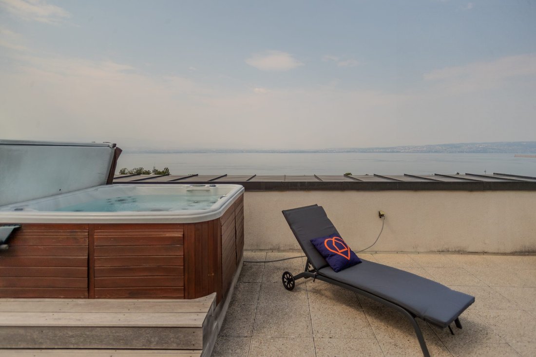 Apartment in Bord du Lac, Evian-les-Bains, France 5 - 18614943
