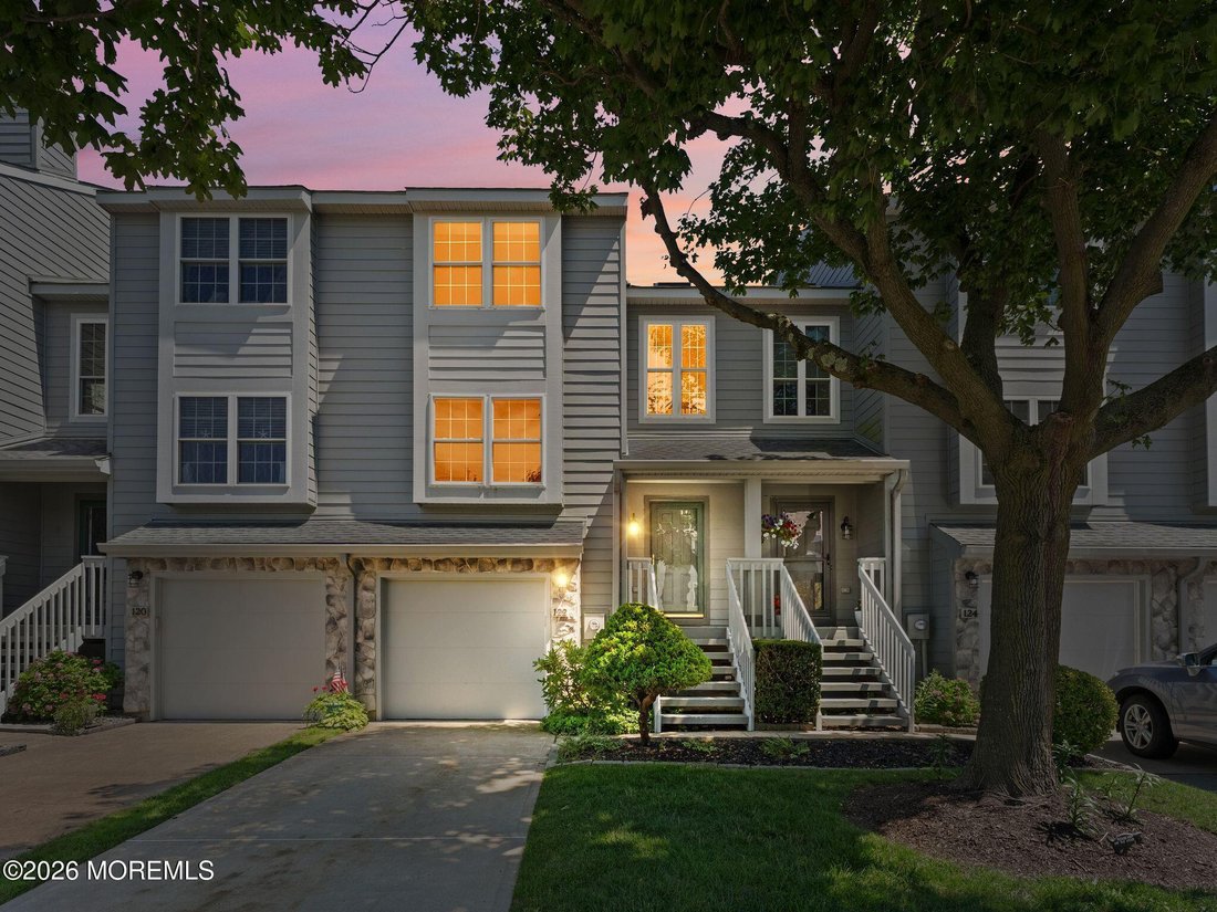 Condo in Neptune Township, New Jersey, United States 1 - 18609050