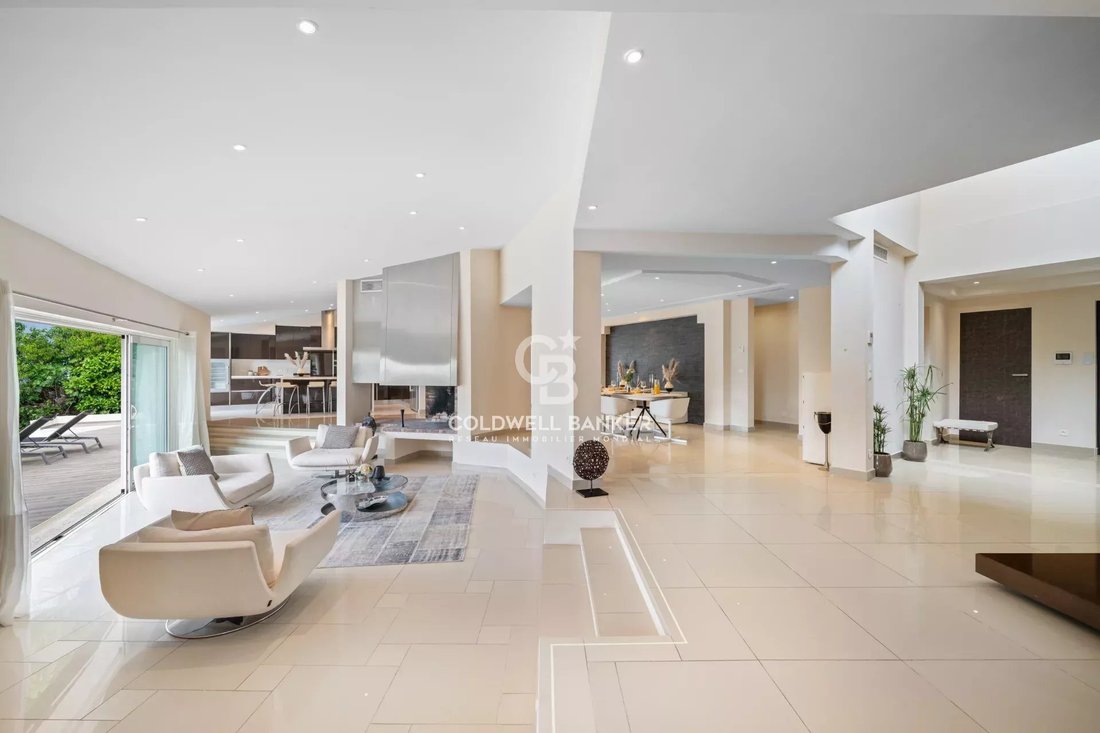 Villa in Mougins, Provence-Alpes-Côte d'Azur, France 5 - 18610757