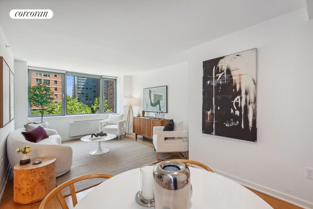 Condo in New York, New York, United States 2 - 18015313
