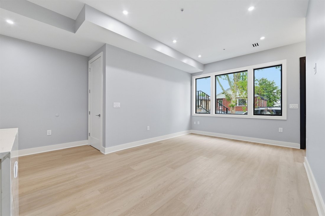 Condo in Jersey City, New Jersey, United States 4 - 18615058