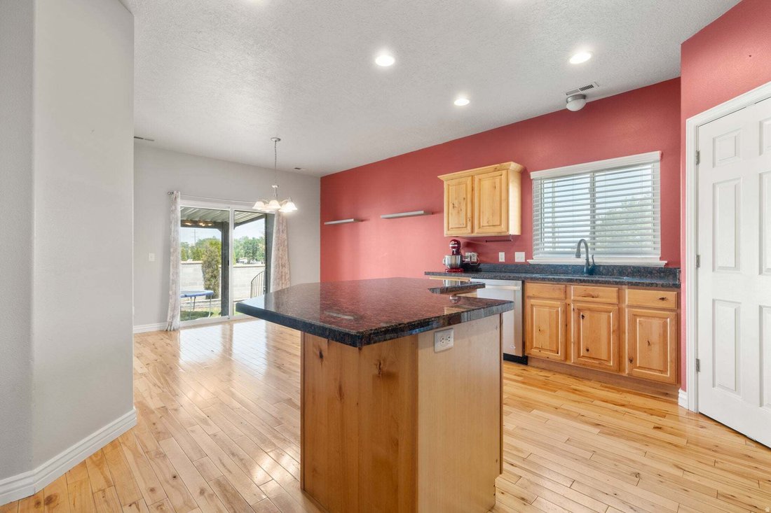 House in Herriman, Utah, United States 4 - 18611933