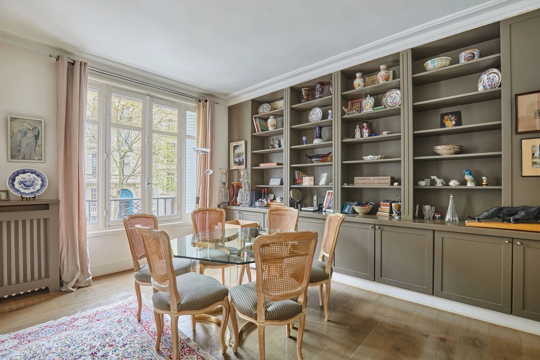 Apartment in Chaillot, Paris 16e Arrondissement, Paris 4 - 18610691