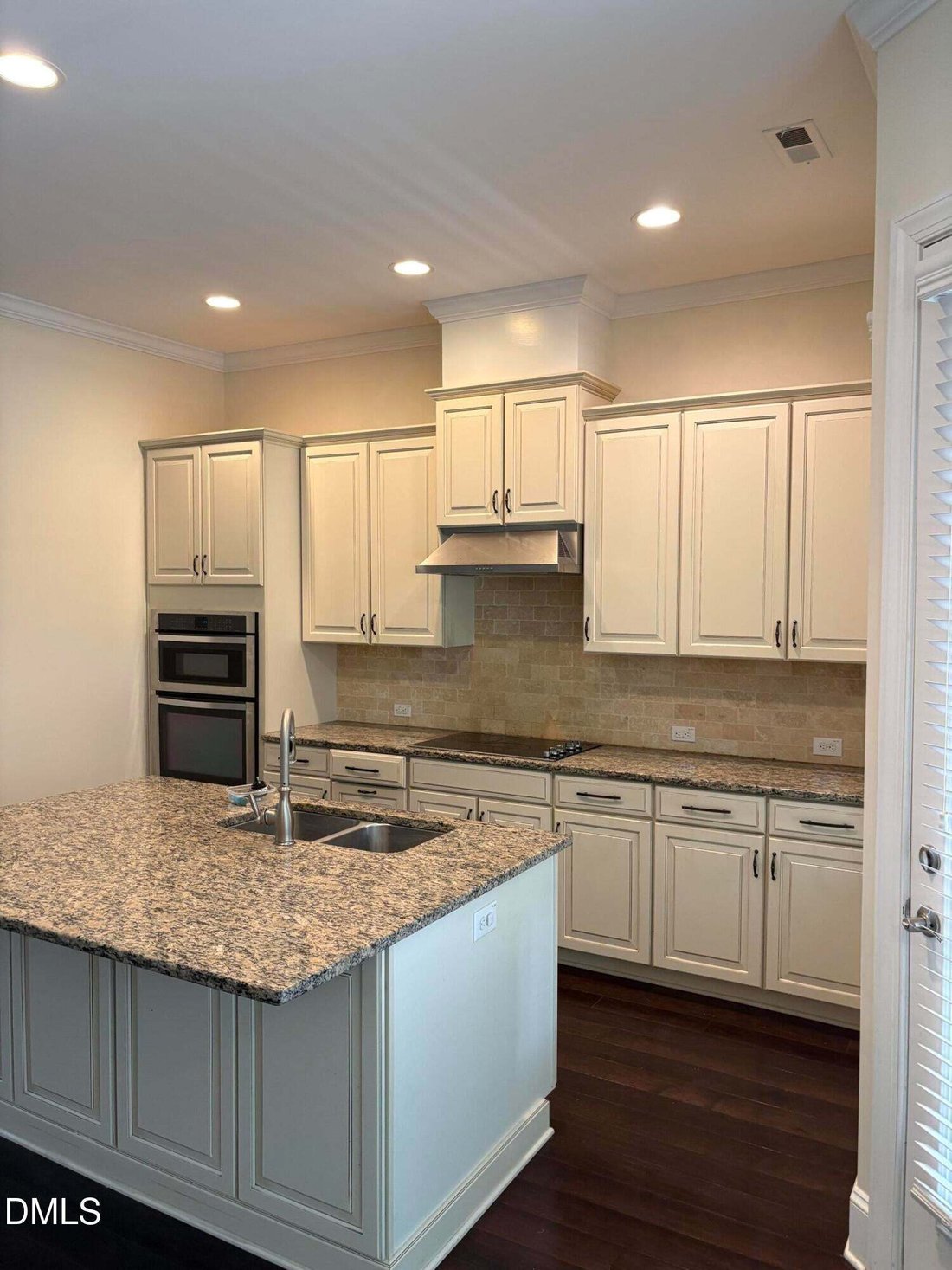 Townhouse in Raleigh, North Carolina, United States 2 - 18612344