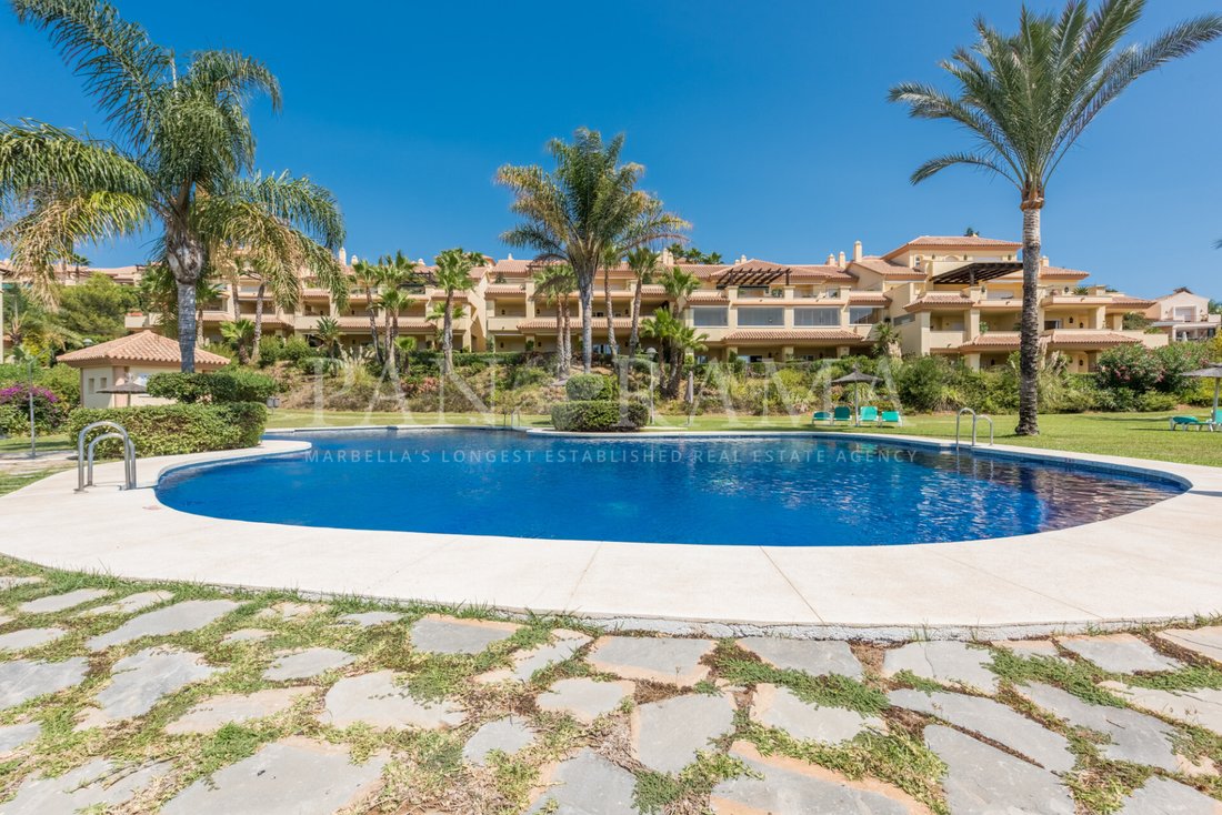 Apartment in Nueva Andalucia, Marbella, Spain 1 - 10568376
