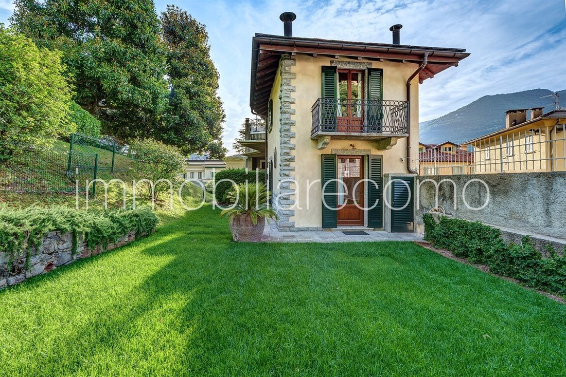 House in Blevio, Lombardy, Italy 1 - 18611838