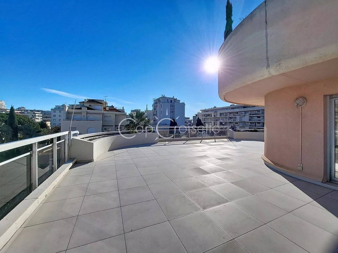Apartment in Cannes, Provence-Alpes-Côte d'Azur, France 1 - 17257375
