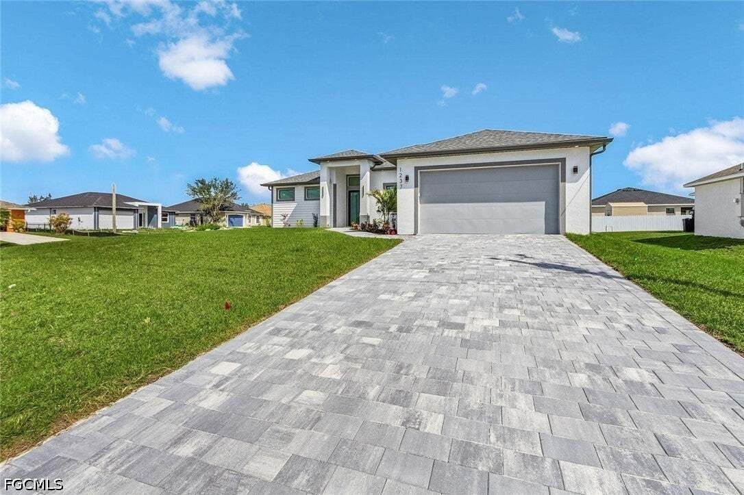 House in Cape Coral, Florida, United States 3 - 18611987