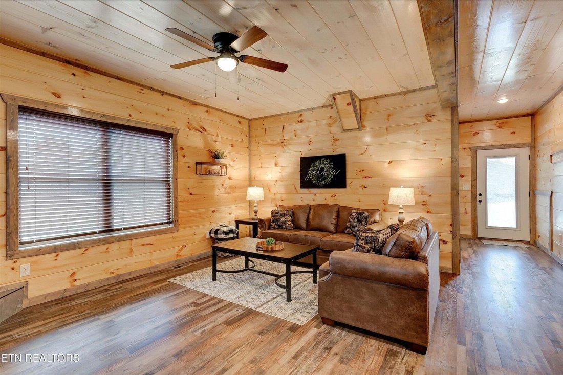 House in Sevierville, Tennessee, United States 2 - 18610021