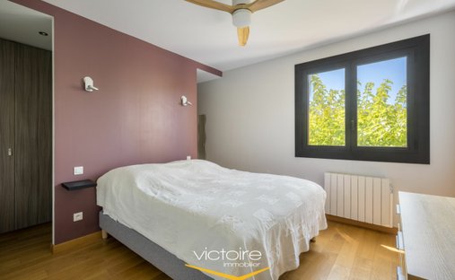 Casa en Genas, Auvernia-Ródano-Alpes, Francia 1