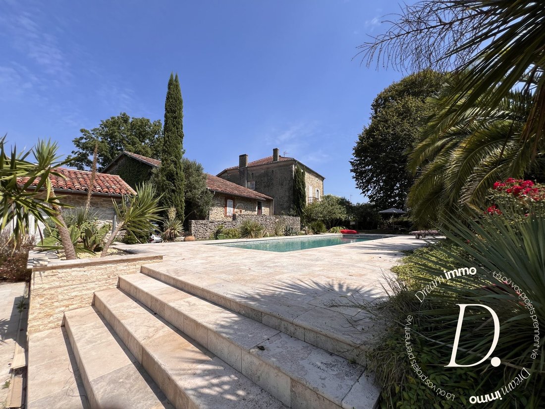 Villa in Saint-Cricq-du-Gave, Nouvelle-Aquitaine, France 1 - 16759415