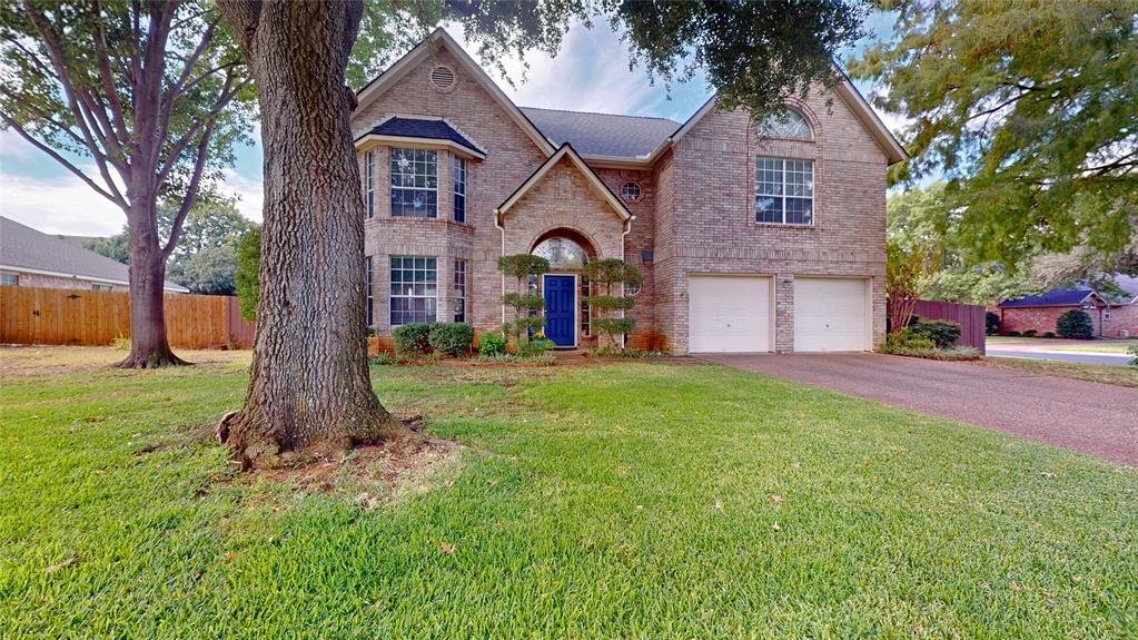 House in Hurst, Texas, United States 1 - 18610079