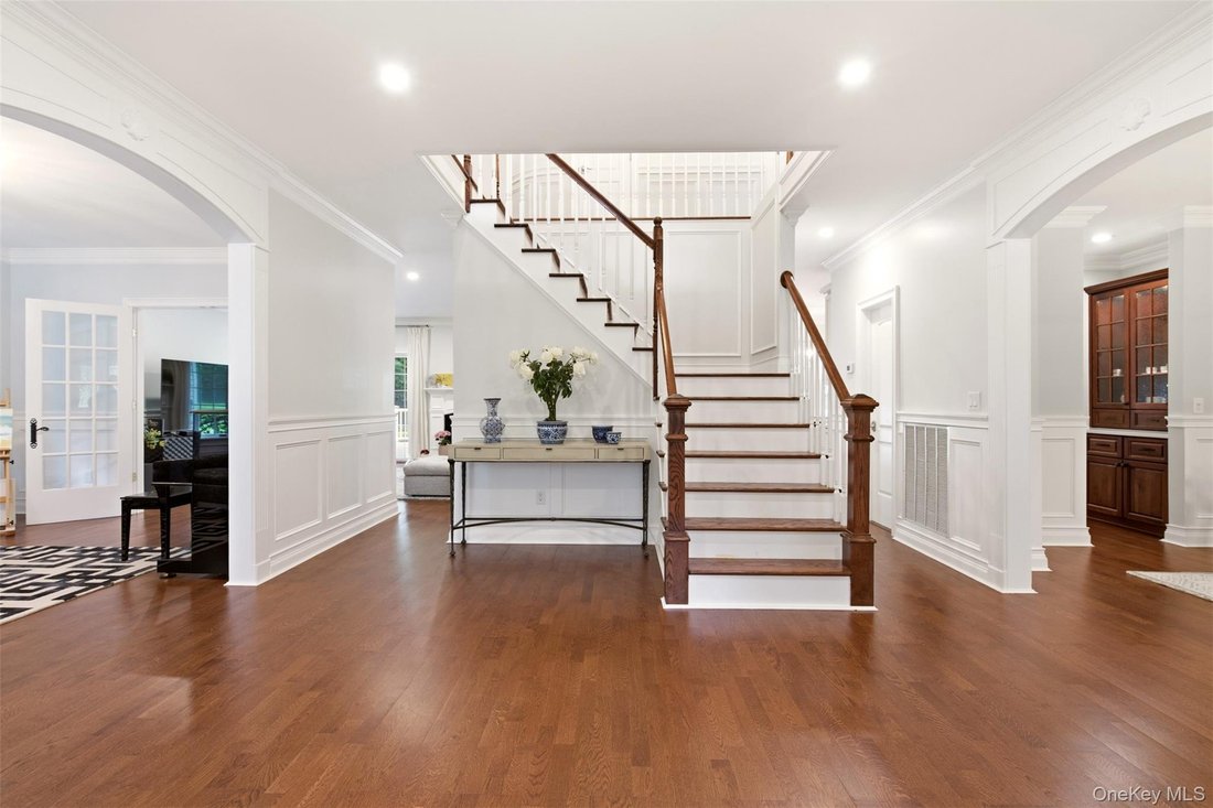 House in Huntington Station, New York, United States 5 - 18609298