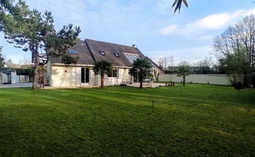 Villa a Varennes-Jarcy, Isola di Francia, Francia 1