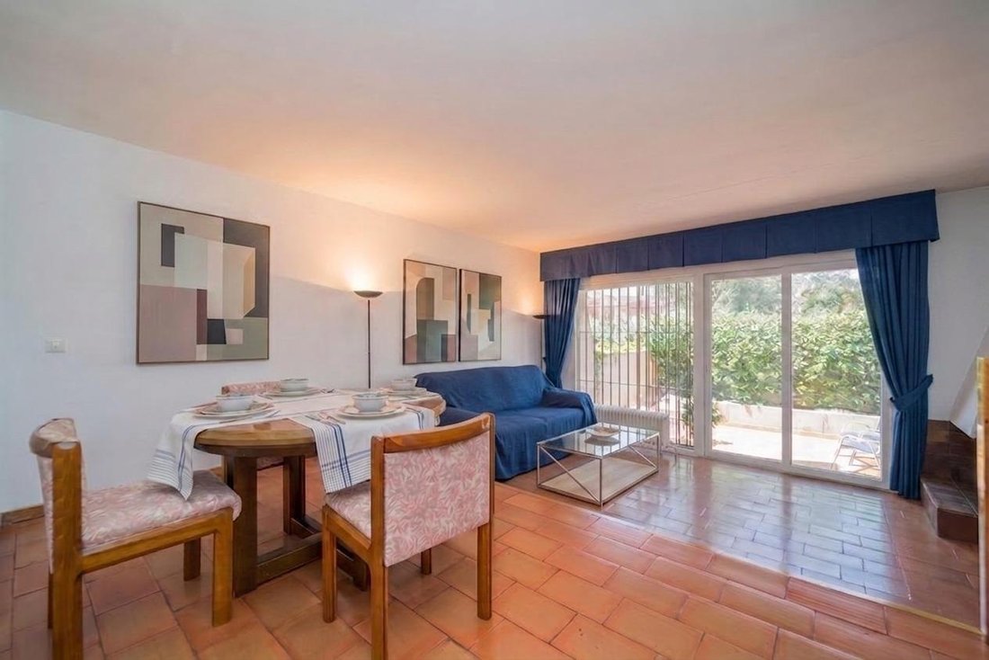 House in Pozuelo de Alarcon, Comunidad de Madrid, Spain 1 - 18563114
