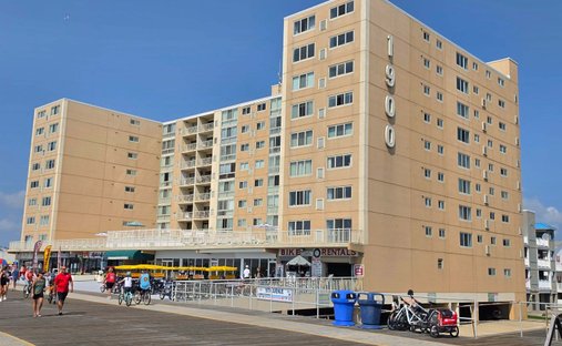 Condo in Wildwood, New Jersey, United States 1