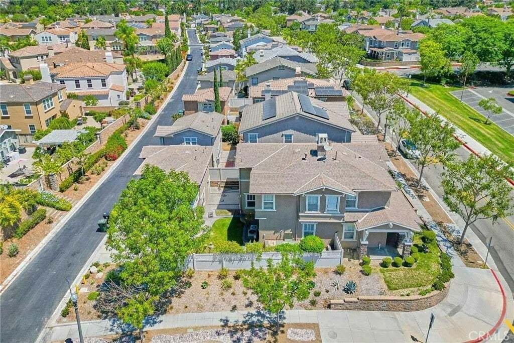 House in Fullerton, California, United States 3 - 18615579