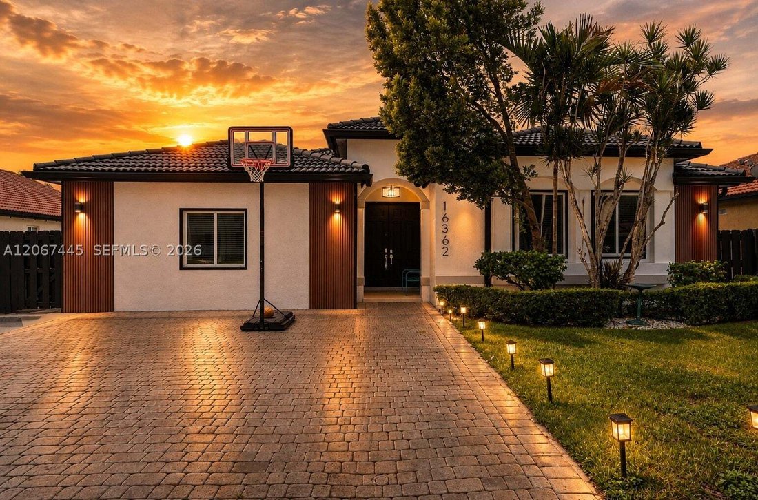 House in West Miami, Florida, United States 1 - 18612532