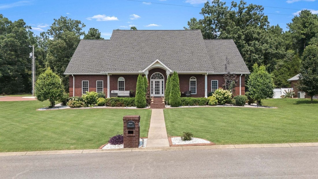 House in Shelbyville, Tennessee, United States 3 - 18612464