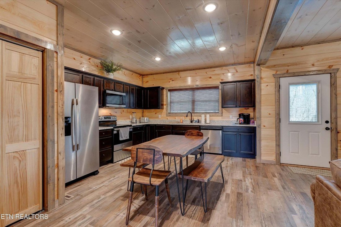 House in Sevierville, Tennessee, United States 5 - 18610021