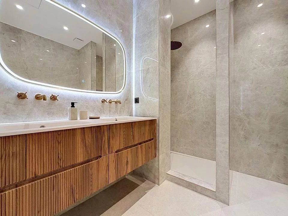 Apartment in Saint Nicolas, Cannes, France 3 - 18610958