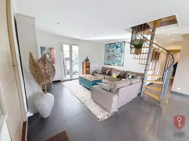 Casa a Viry, Auvergne-Rodano-Alpi, Francia 5 - 17237005