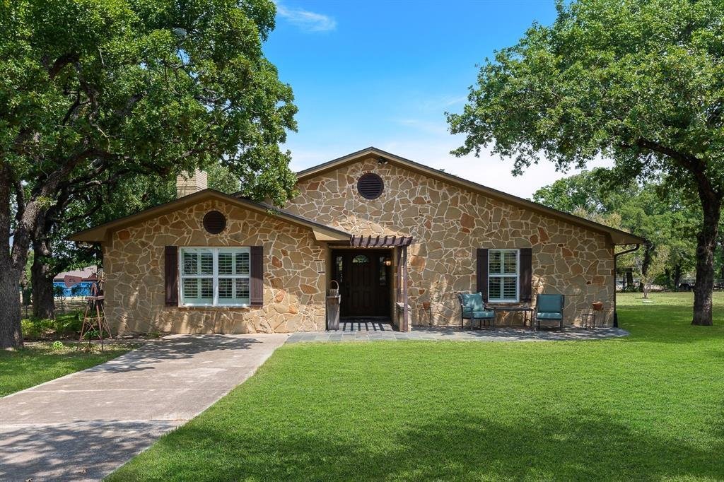 House in Lantana, Texas, United States 2 - 18615733